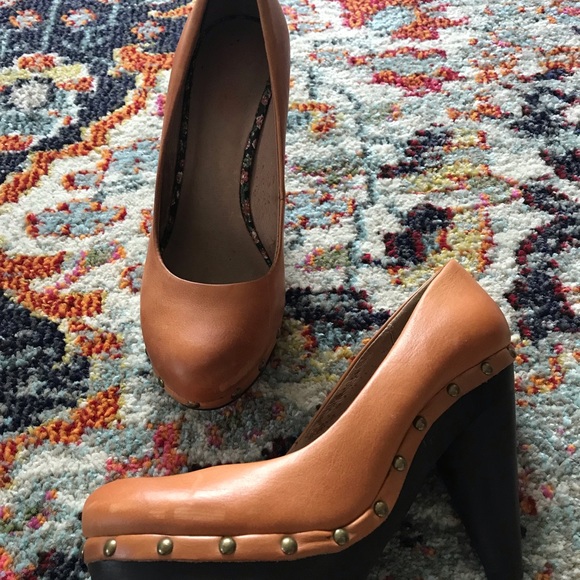 Seychelles cloak and dagger heels - Picture 2 of 5